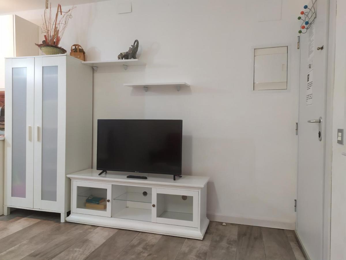 Апартаменты Carihuela Los Nidos Sun&Beach Торремолинос Экстерьер фото