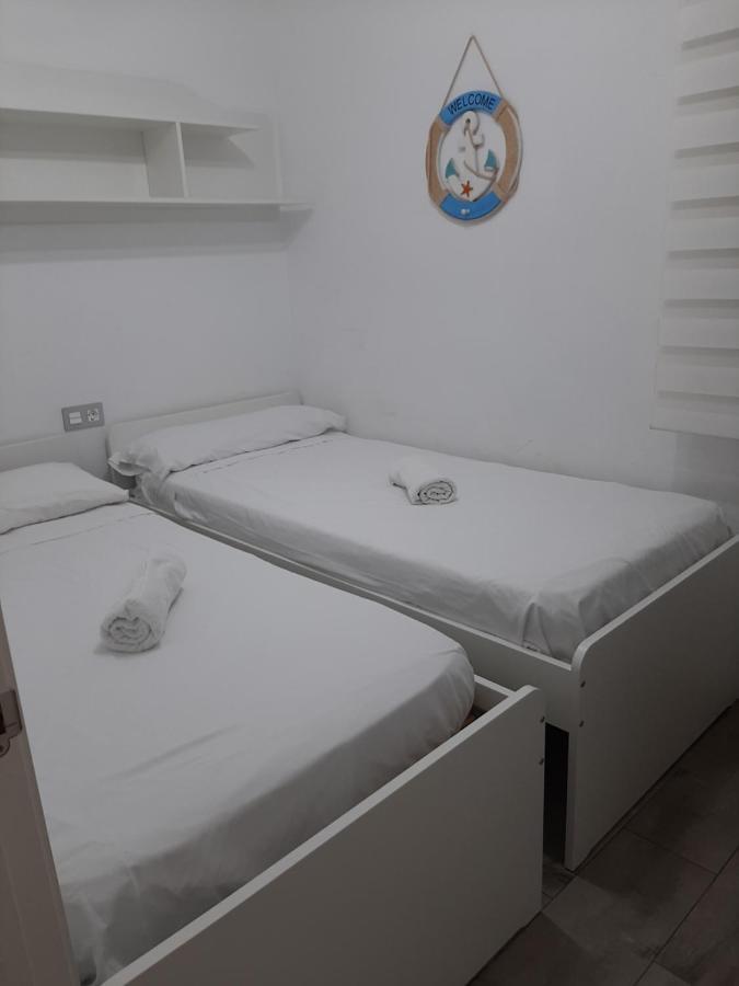 Апартаменты Carihuela Los Nidos Sun&Beach Торремолинос Экстерьер фото