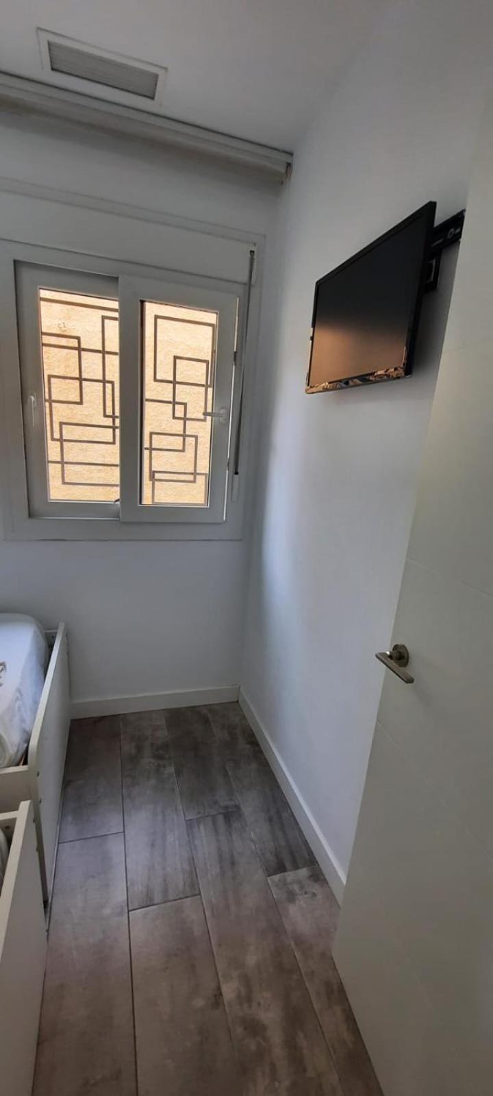 Апартаменты Carihuela Los Nidos Sun&Beach Торремолинос Экстерьер фото